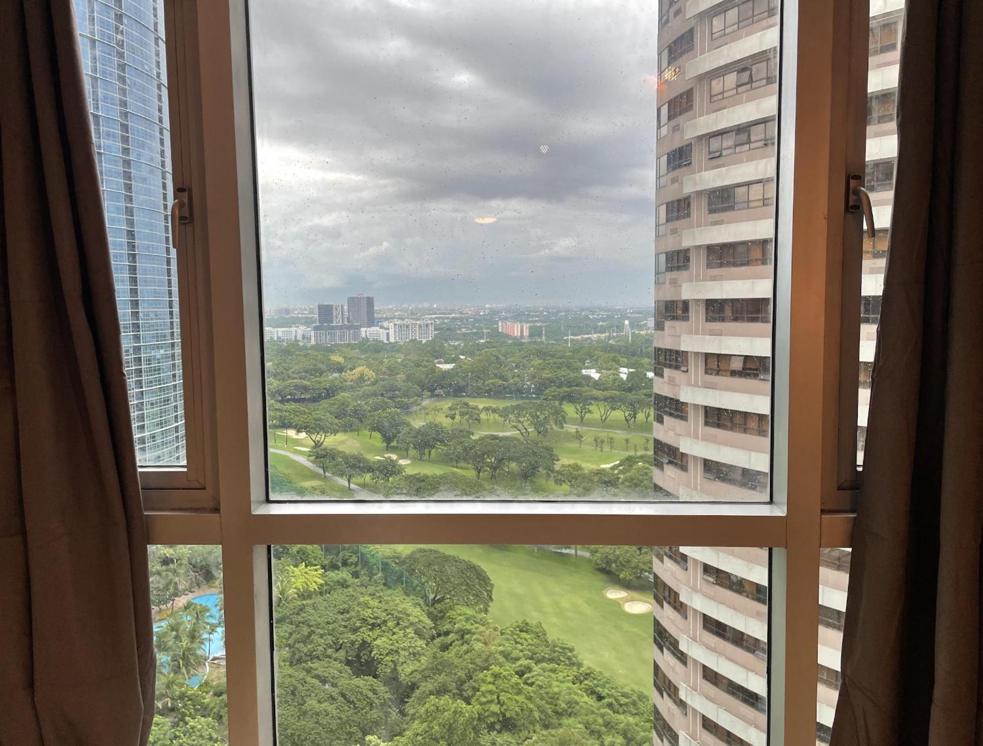 Prime Avant Bgc Location Apartments By Ph Staycation Маніла Екстер'єр фото